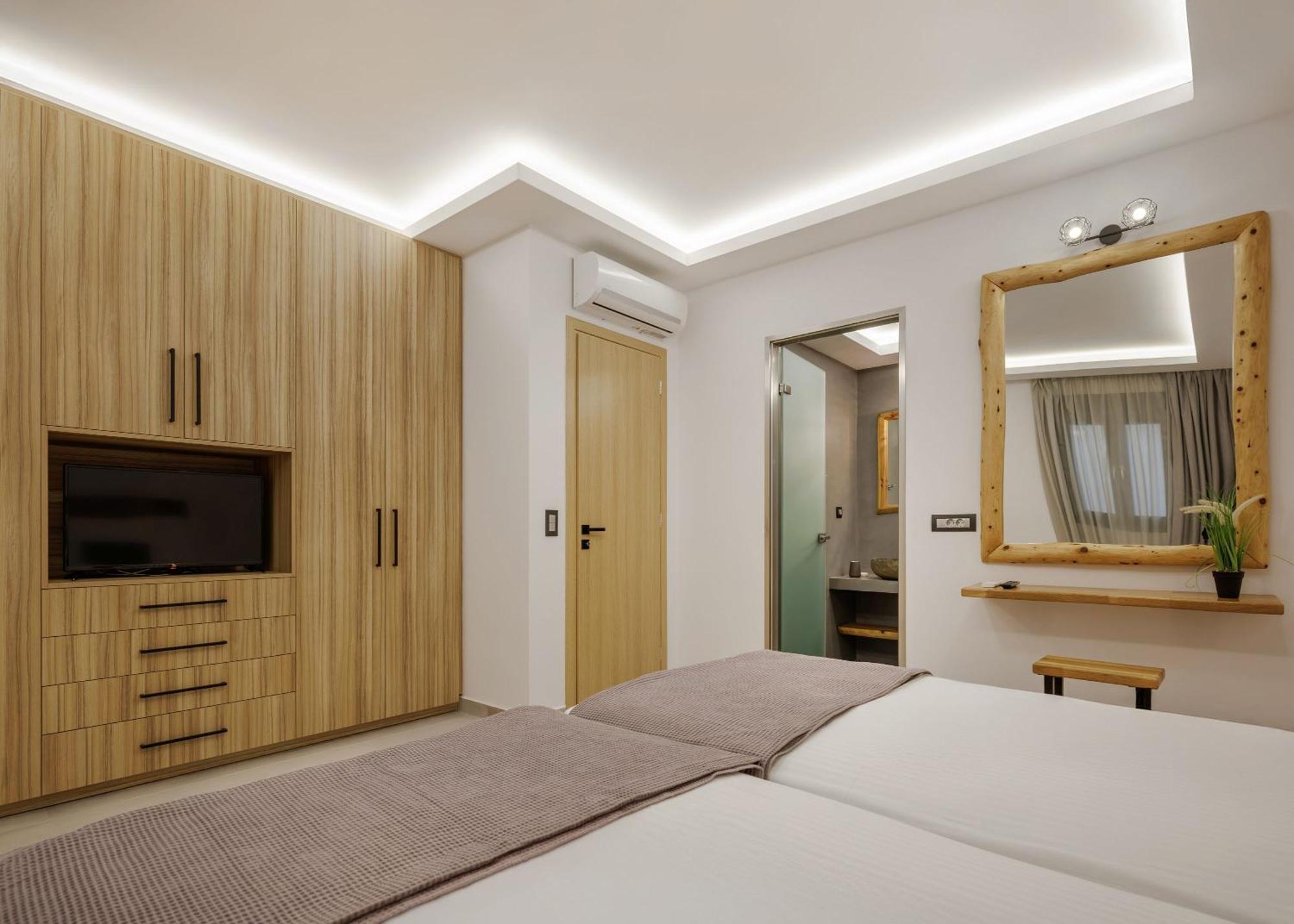 Azor Luxury I Mouzákion